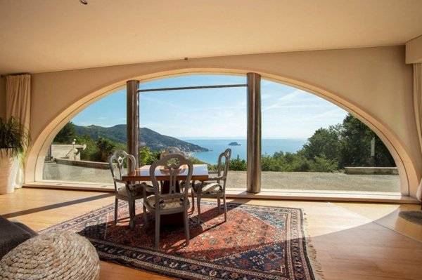 casa indipendente in vendita ad Alassio