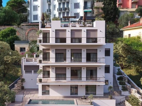 appartamento in vendita ad Alassio in zona Solva