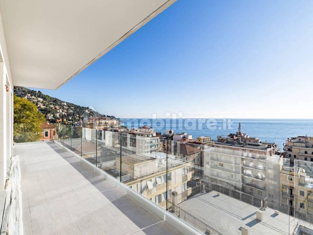 appartamento in vendita ad Alassio