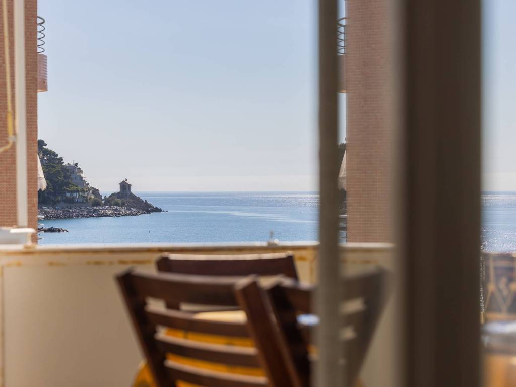 appartamento in vendita ad Alassio
