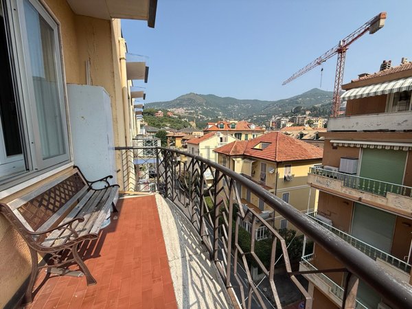 appartamento in vendita ad Alassio
