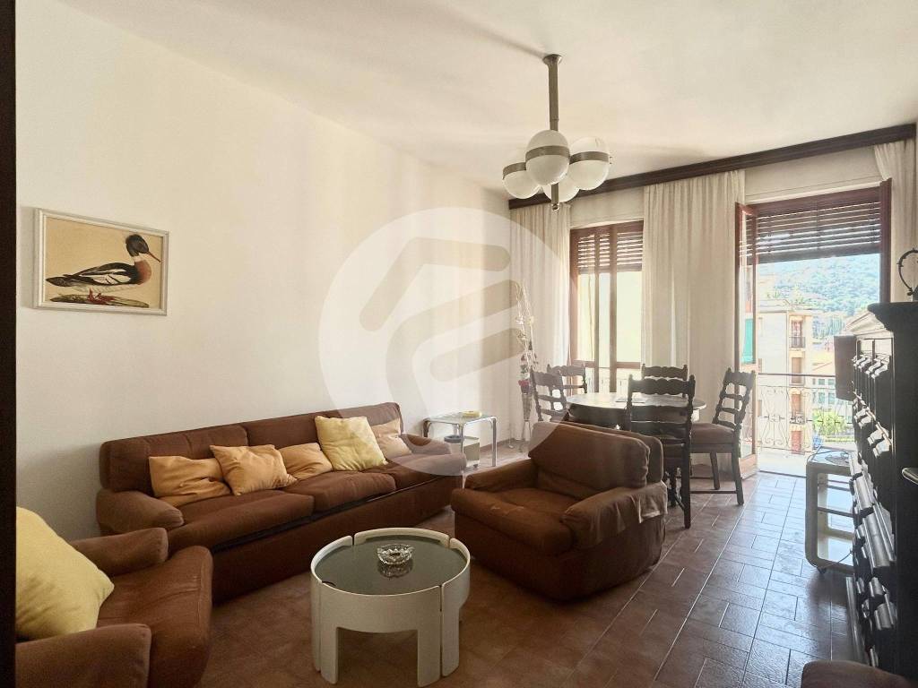 appartamento in vendita ad Alassio