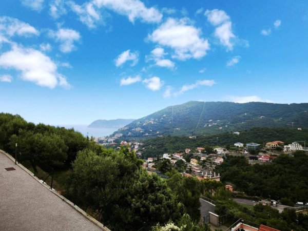 appartamento in vendita ad Alassio