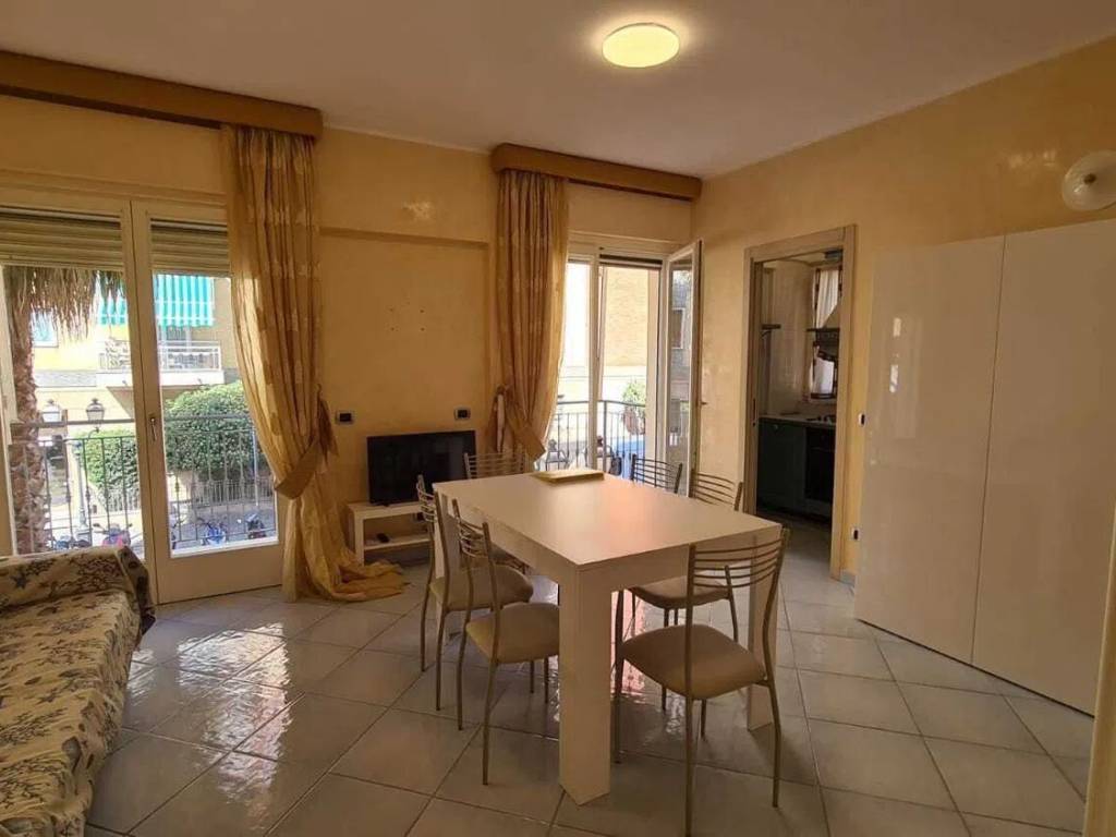 appartamento in vendita ad Alassio