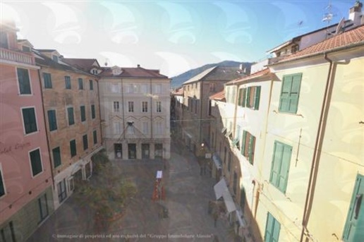appartamento in vendita ad Alassio
