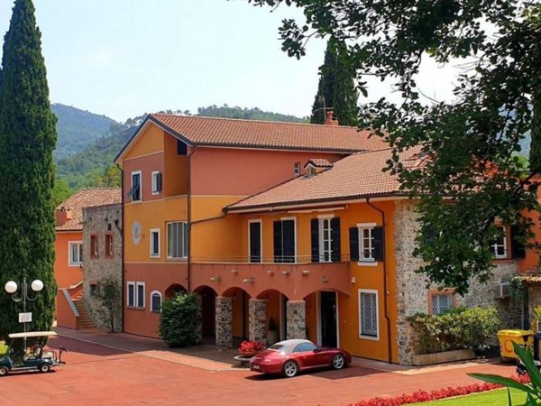 casa indipendente in vendita ad Alassio