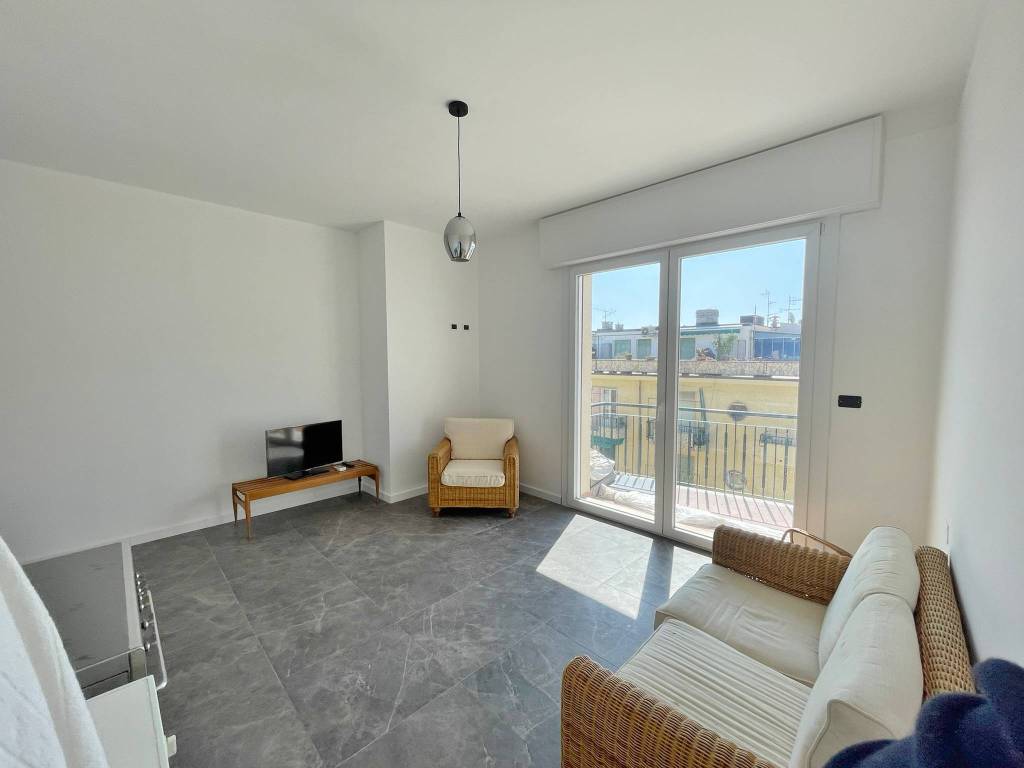 appartamento in vendita ad Alassio