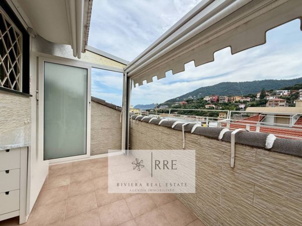appartamento in vendita ad Alassio