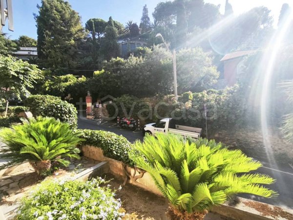 appartamento in vendita ad Alassio