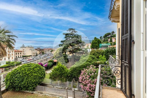 appartamento in vendita ad Alassio