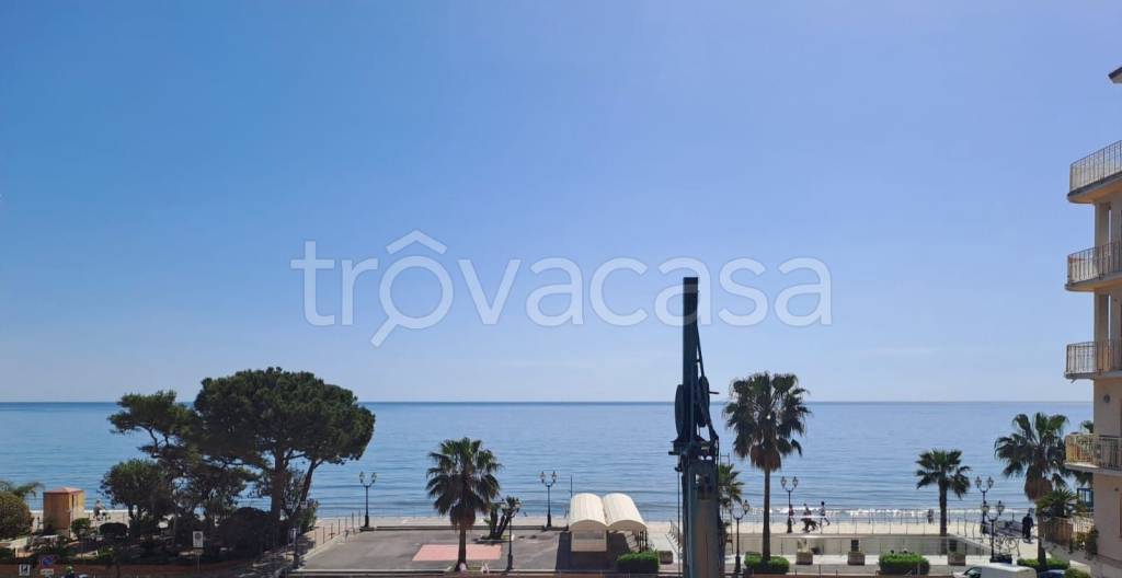 appartamento in vendita ad Alassio