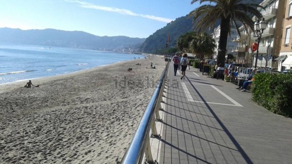 appartamento in vendita ad Alassio