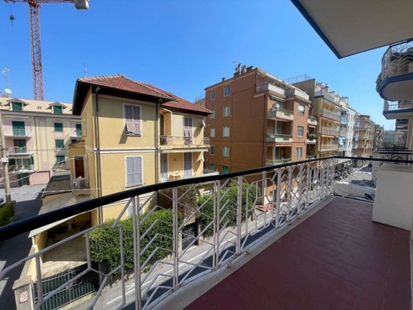 appartamento in vendita ad Alassio