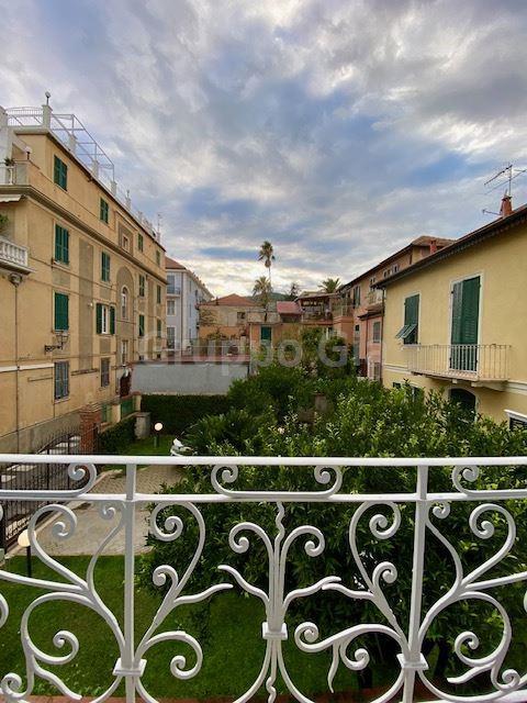 appartamento in vendita ad Alassio