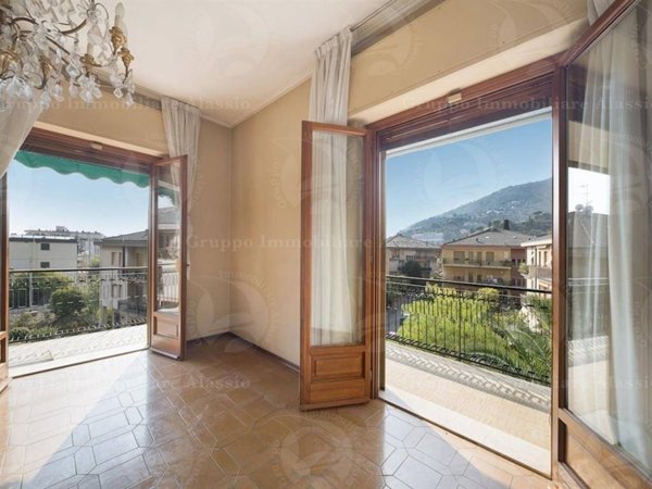 appartamento in vendita ad Alassio