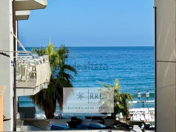 appartamento in vendita ad Alassio