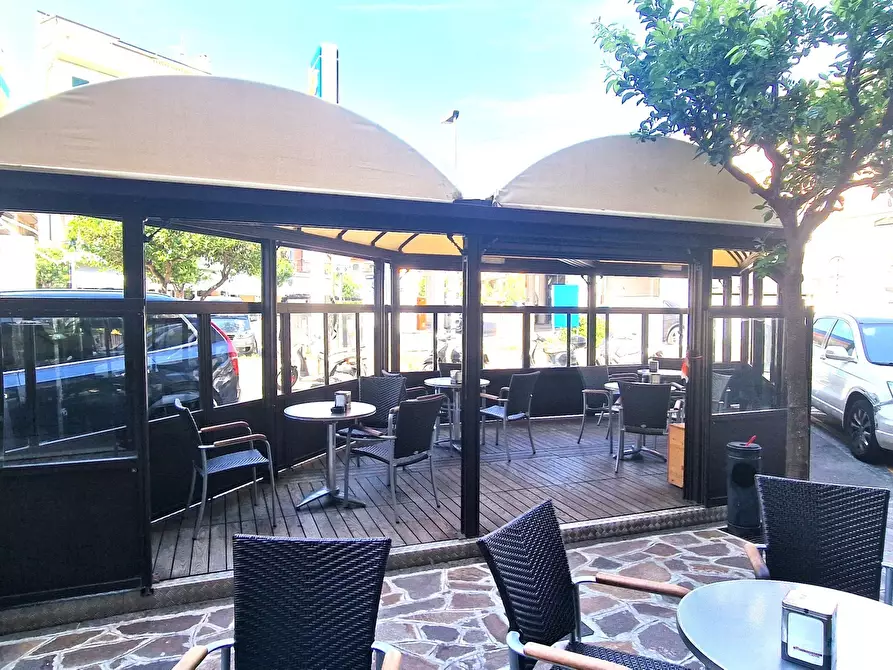 negozio in vendita ad Alassio