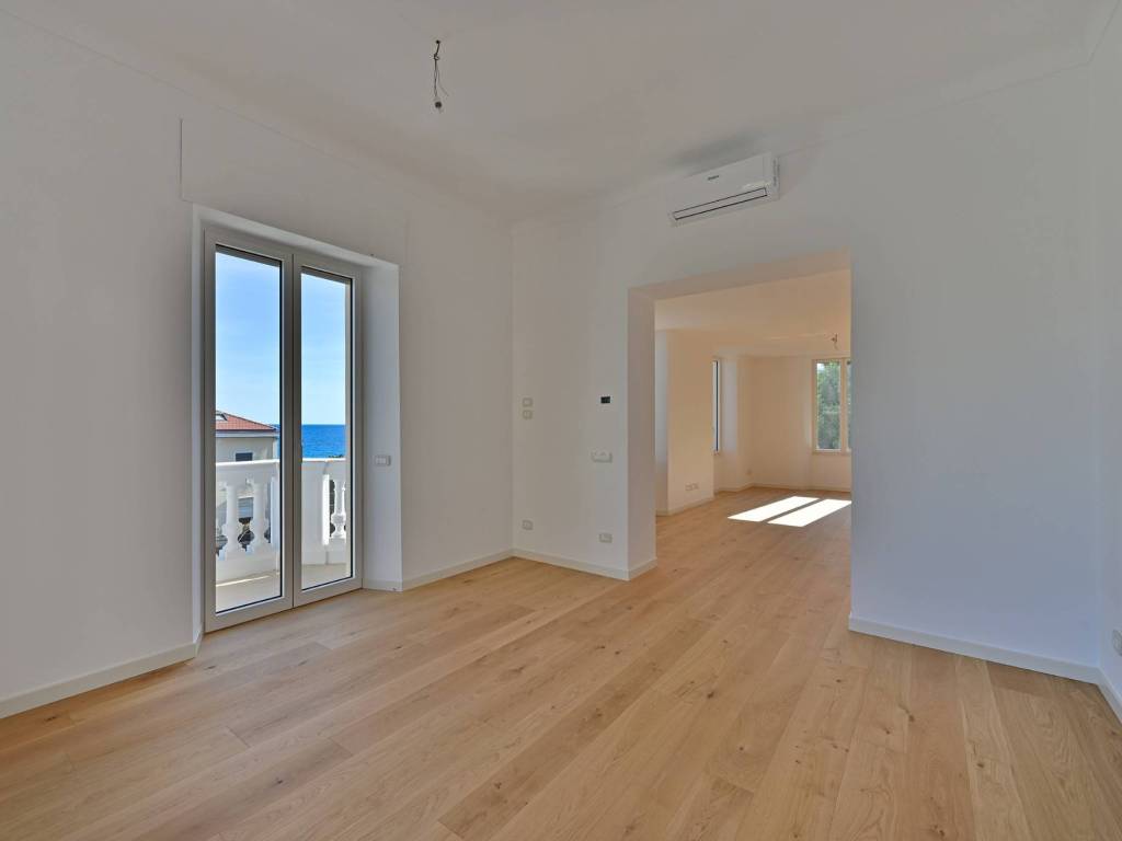 appartamento in vendita ad Alassio in zona Solva
