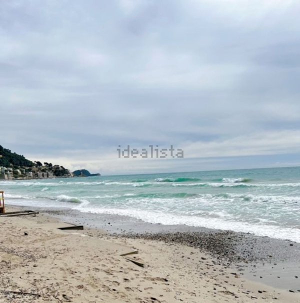 appartamento in vendita ad Alassio