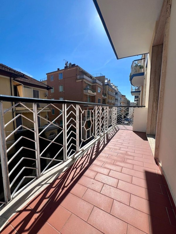 appartamento in vendita ad Alassio
