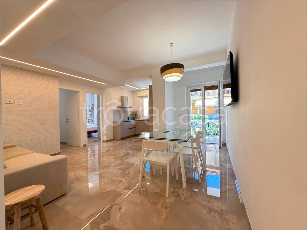 appartamento in vendita ad Alassio