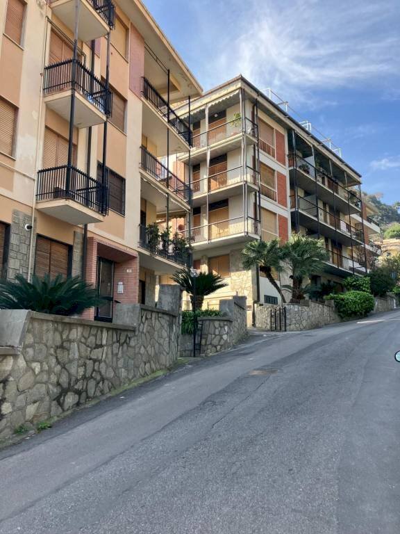 casa indipendente in vendita ad Alassio