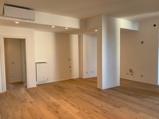 appartamento in vendita ad Alassio