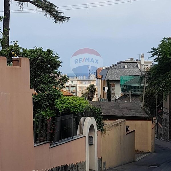 appartamento in vendita ad Alassio