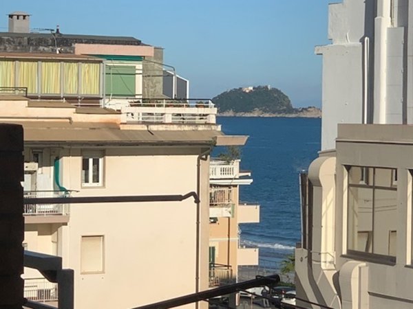 appartamento in vendita ad Alassio
