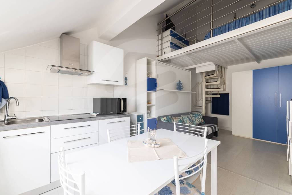 appartamento in vendita ad Alassio