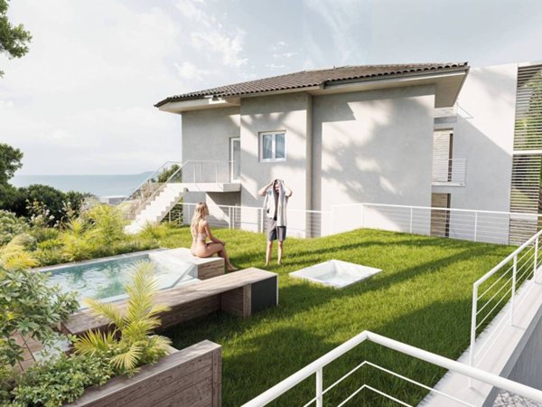 casa indipendente in vendita ad Alassio
