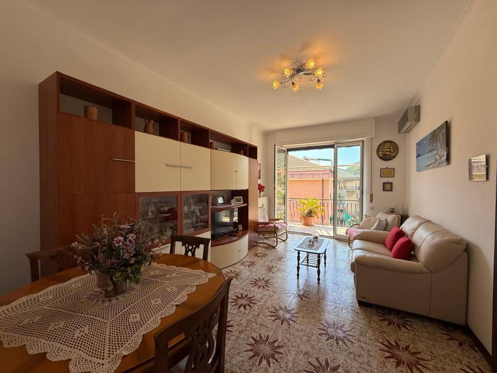 appartamento in vendita ad Alassio