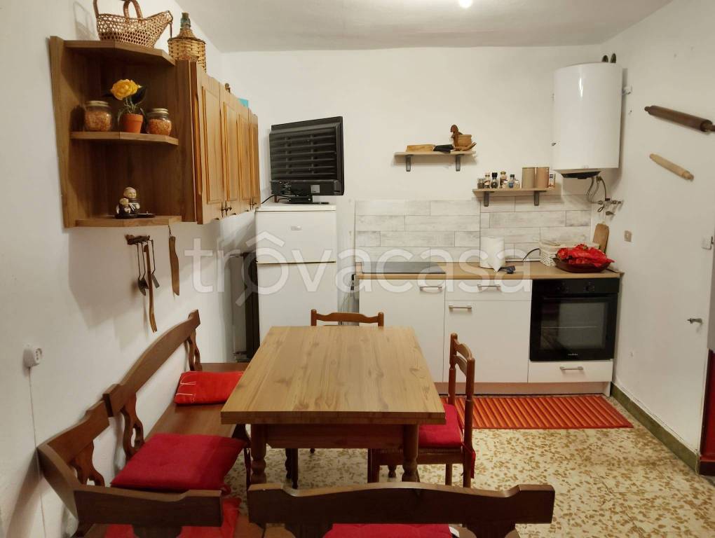 appartamento in vendita ad Alassio in zona Moglio