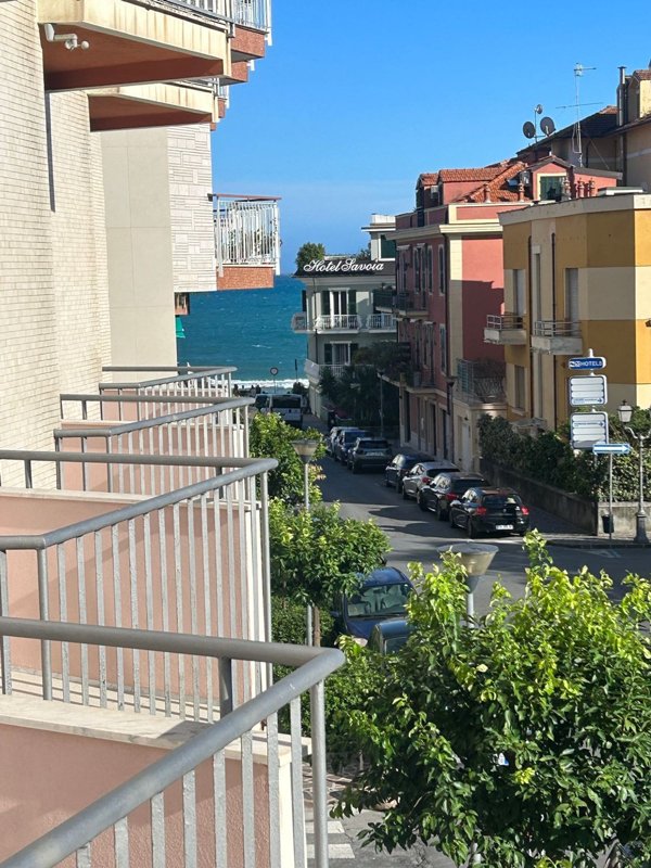 appartamento in vendita ad Alassio