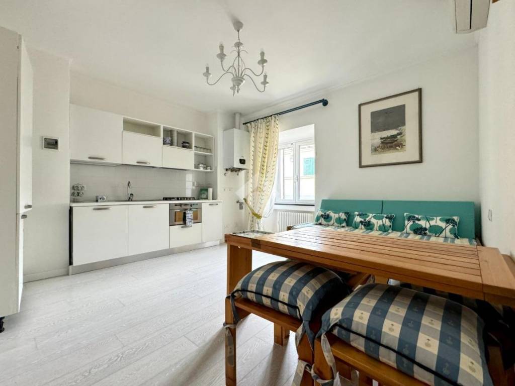 appartamento in vendita ad Alassio