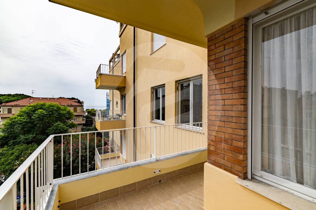appartamento in vendita ad Alassio