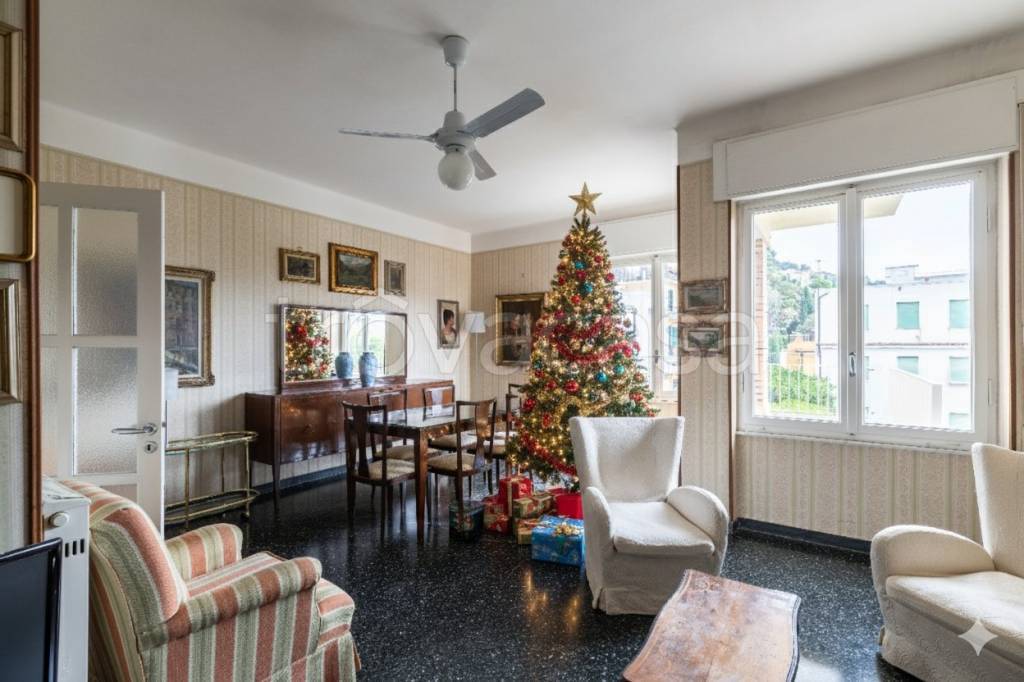 appartamento in vendita ad Alassio