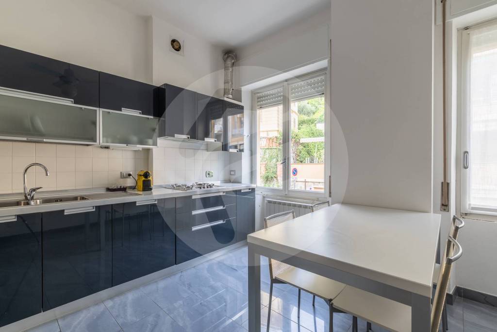 appartamento in vendita ad Alassio