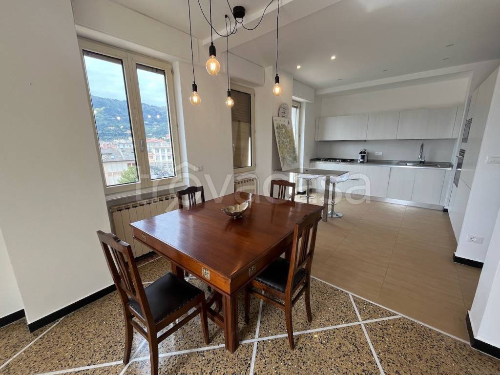 appartamento in vendita ad Alassio