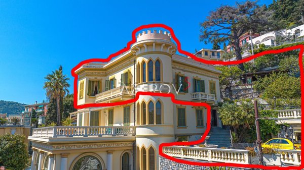 casa indipendente in vendita ad Alassio