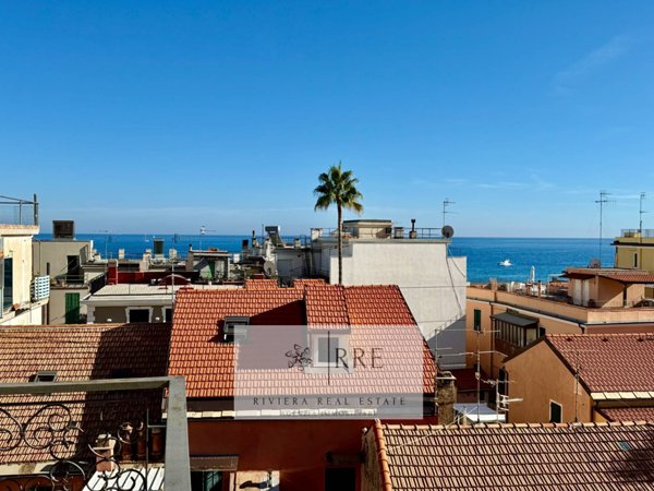 appartamento in vendita ad Alassio