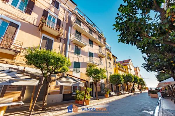 appartamento in vendita ad Alassio
