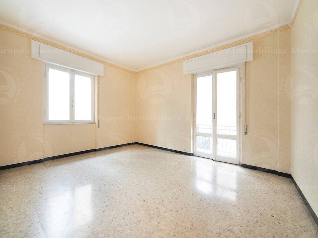 appartamento in vendita ad Alassio