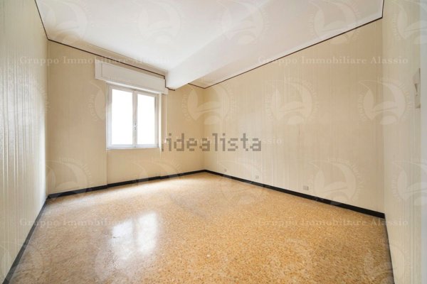 appartamento in vendita ad Alassio