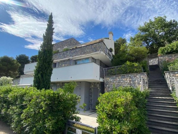 appartamento in vendita ad Alassio