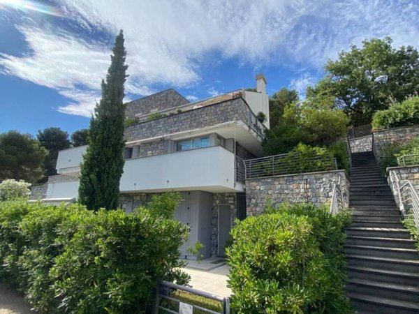 appartamento in vendita ad Alassio