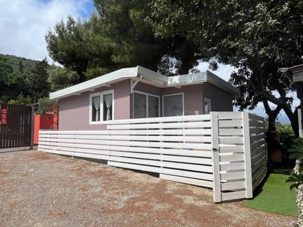 casa indipendente in vendita ad Alassio