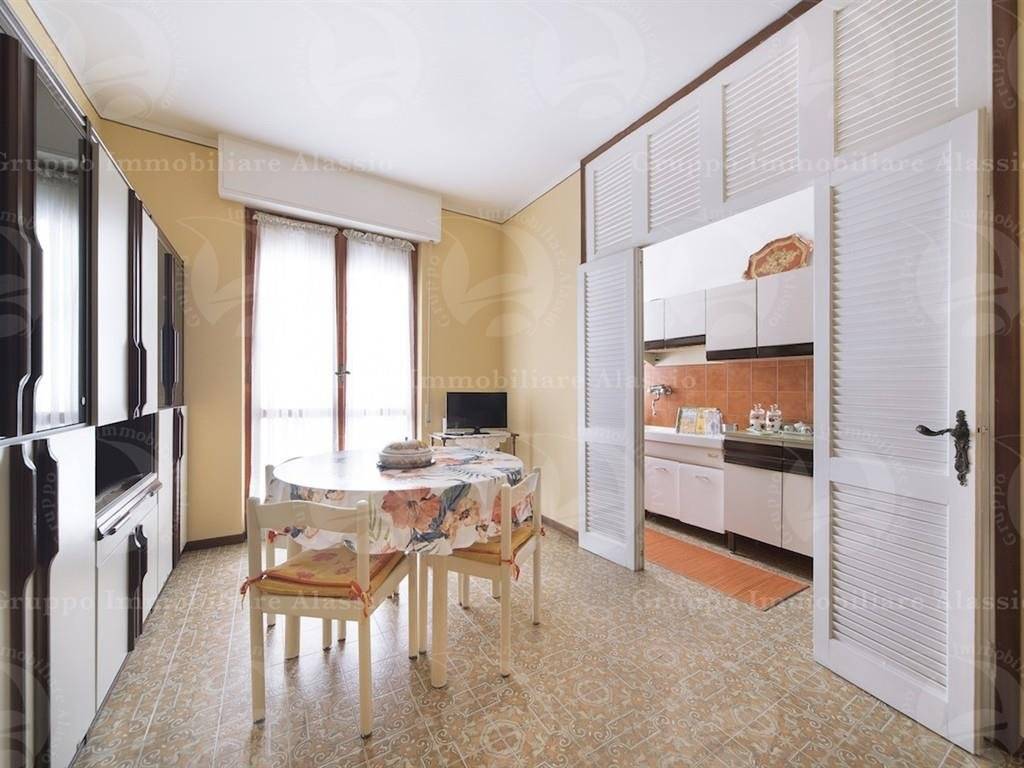 appartamento in vendita ad Alassio