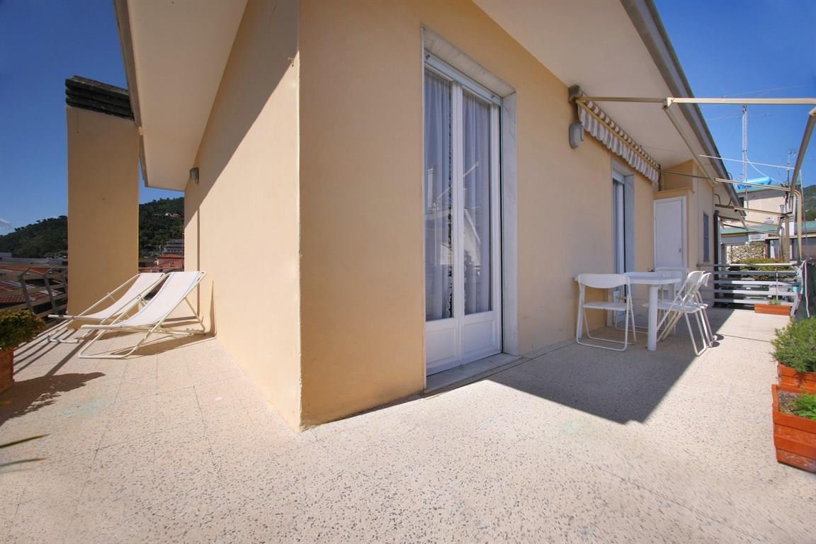 appartamento in vendita ad Alassio