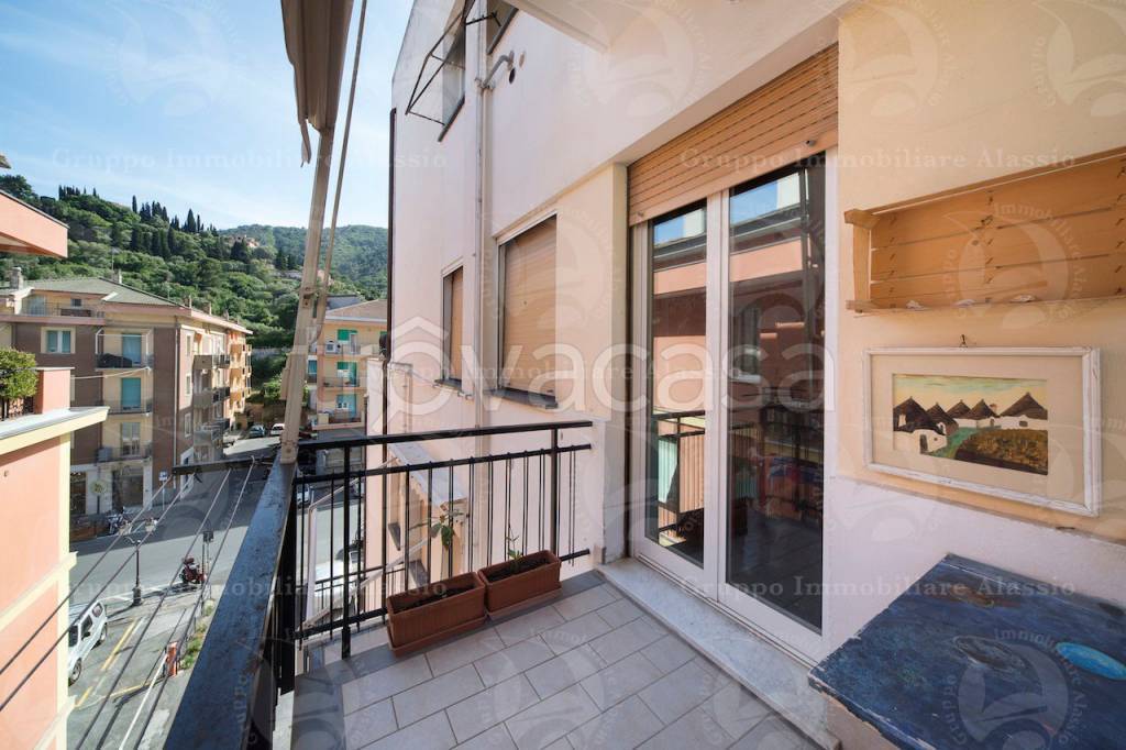 appartamento in vendita ad Alassio